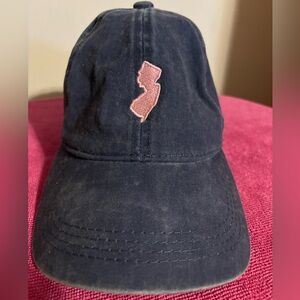 Very cute New Jersey logo hat in washed navy.